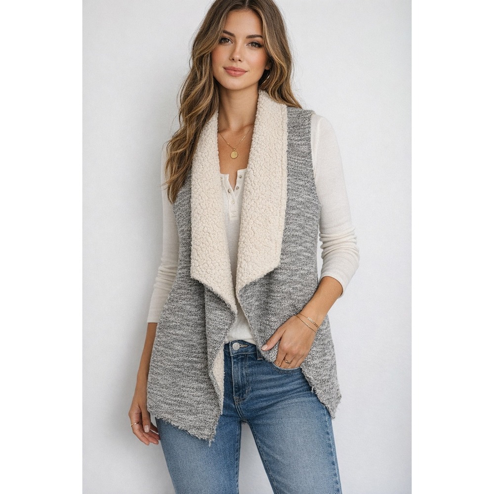 ETHEREAL Los Angeles Sherpa Lined Open Front Cozy Vest Size M Gray Textured Boho